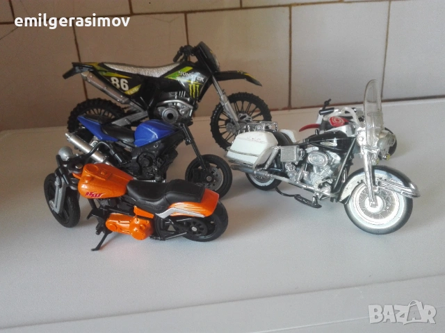 Играчки. Рекламни камиончета, колички , моторчета., снимка 17 - Колекции - 53506427