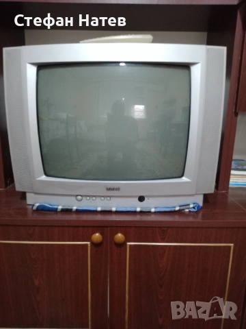 Продавам телевизор 