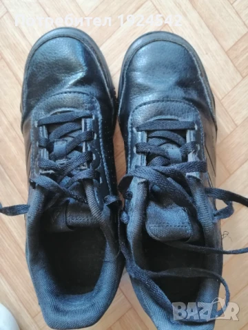 Маратонки адидас, снимка 1