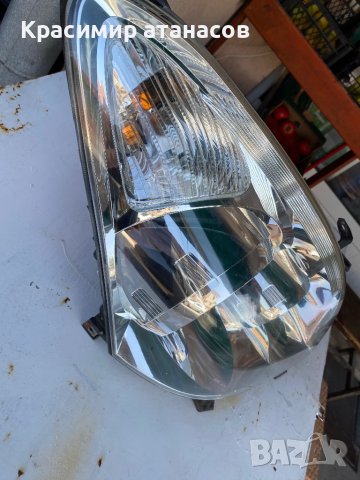 Фар десен за Тойота корола версо.2006-2009, снимка 3 - Части - 42297592