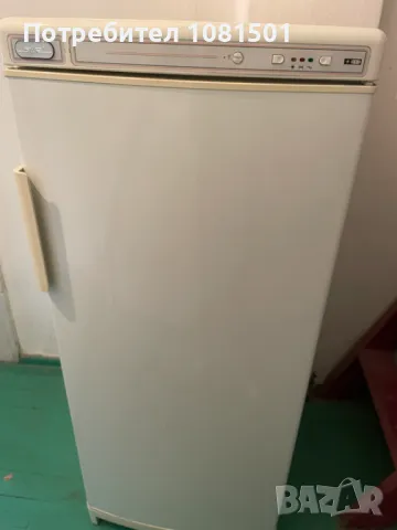 Вертикален фризер Siltal, снимка 1