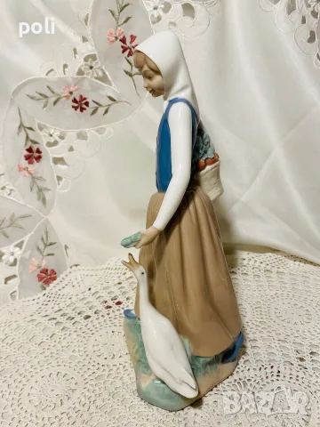 порцеланова статуетка , снимка 7 - Статуетки - 56239240