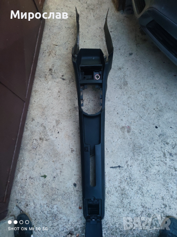 Конзола скоростен лост seat Ibiza 2002-2008, снимка 2 - Части - 36525333