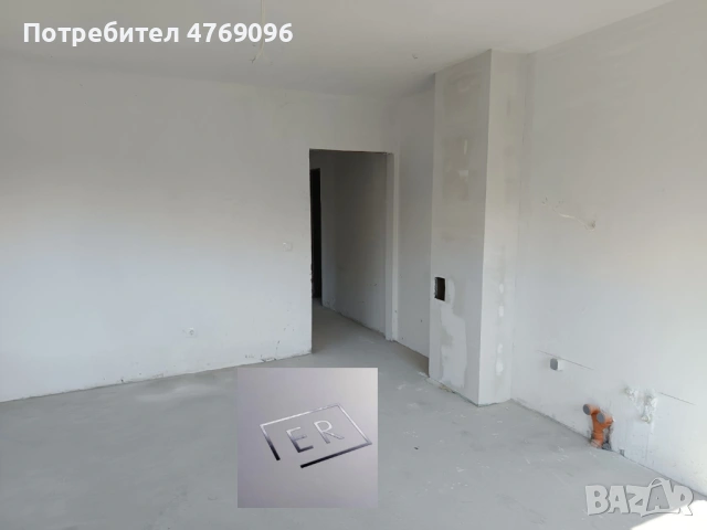 Продавам тристаен апартамент в Карпузица, снимка 5 - Апартаменти - 53878333