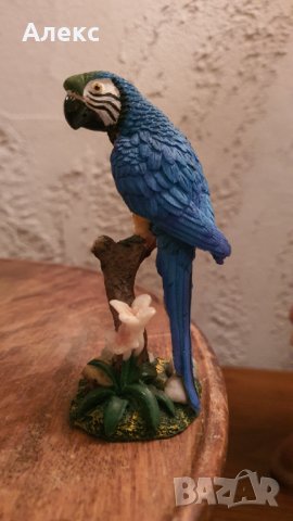 Малка Стара фигура на папагал, 9.5см Германия.