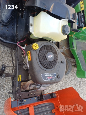 Тракторна косачка HUSQVARNA LT131, снимка 5 - Градинска техника - 52540107