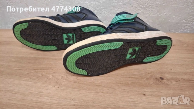 Кецове adidas Varial Mid в размер 40., снимка 7 - Кецове - 53938130