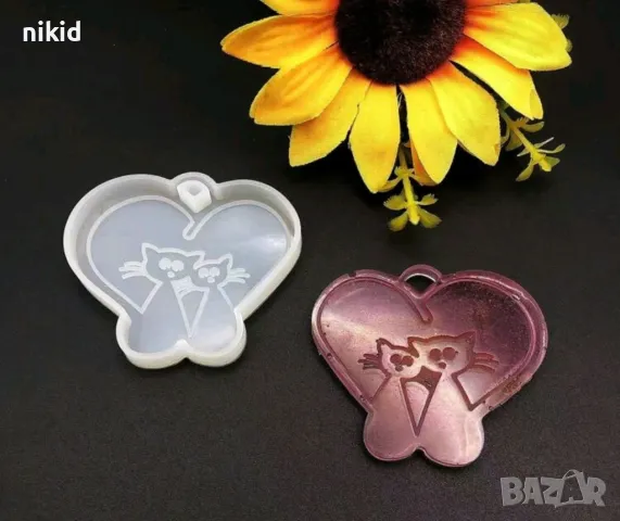 2 котки котета коте в сърце Свети Валентин силиконов молд форма фондан шоколад смола висулка колие , снимка 4 - Форми - 48818242