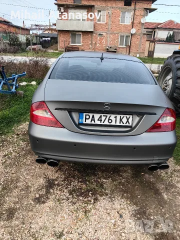 продавам личния си автомобил