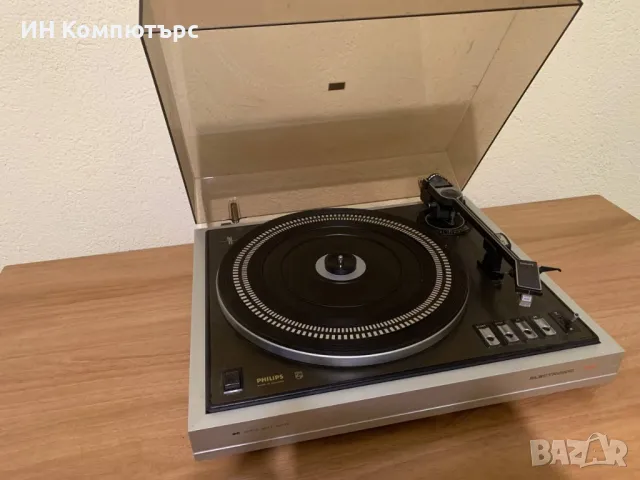 Продавам грамофон Philips GA 222 Electronic, снимка 4 - Грамофони - 49547422
