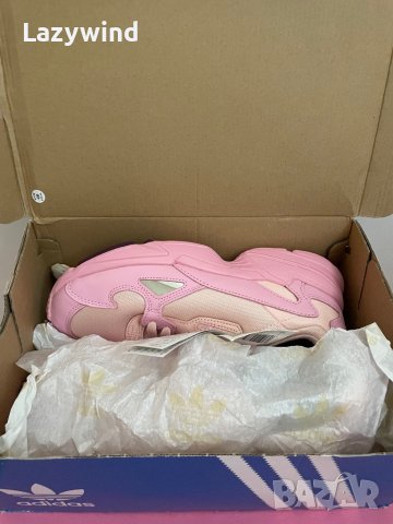 Оригинални маратонки Adidas Falcon, снимка 3 - Маратонки - 39808869