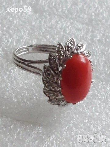 Лот златни пръстени с цитрин,корал,тюркуаз и диаманти,злато 750/цени,1800,900,750 евро., снимка 17 - Пръстени - 52307676