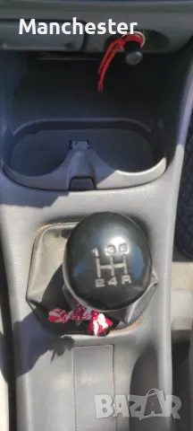 Mazda 323 F Дизел, снимка 4 - Автомобили и джипове - 50332798