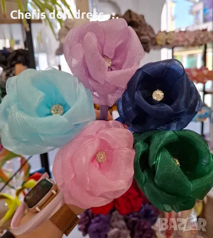 Диадема с обемно цвете от органза, снимка 2 - Аксесоари за коса - 49938448