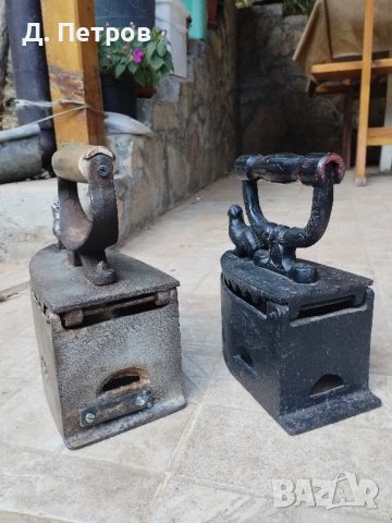 Старинна ютия на въглища , снимка 2 - Антикварни и старинни предмети - 42660880