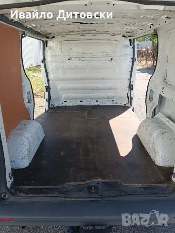 OPEL VIVARO 2.5 CDTI (2011г.), снимка 11 - Бусове и автобуси - 55493842