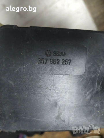 Вакуум Помпа Централно Заключване HELLA 357 862 257 за VW, снимка 3 - Части - 50760083