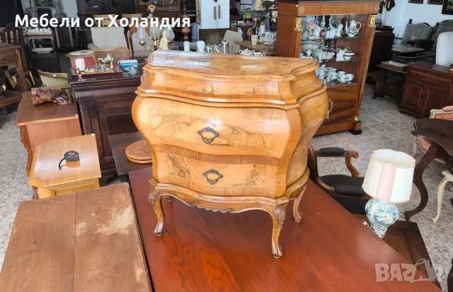 Италианско антикварно скринче "бомбе" , снимка 11 - Антикварни и старинни предмети - 55734626