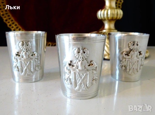 Калаена чаша за ракия,рицар,пушки,орел. , снимка 6 - Антикварни и старинни предмети - 54295431