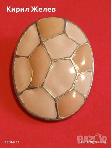 ОВАЛЕН МЕДАЛЬОН с МОЗАЕЧЕН ЕМАЙЛ в ПРАСКОВЕНИ и КРЕМАВИ ТОНОВЕ АРТ БИЖУ 26018, снимка 3 - Колиета, медальони, синджири - 52503334