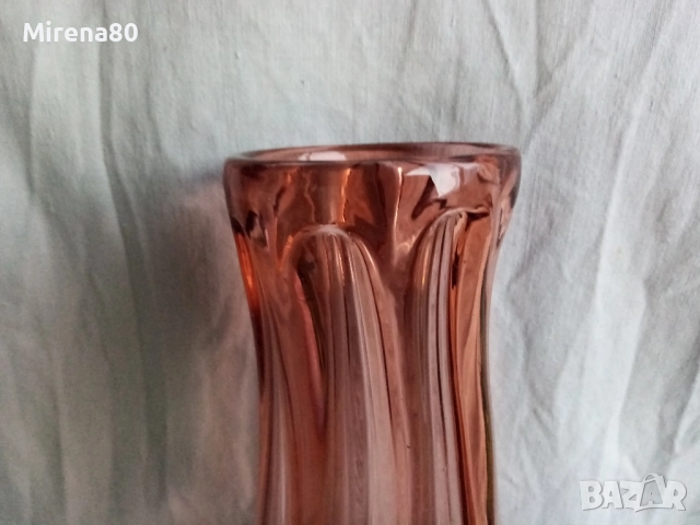 Арт ваза розово стъкло, снимка 2 - Вази - 52507388