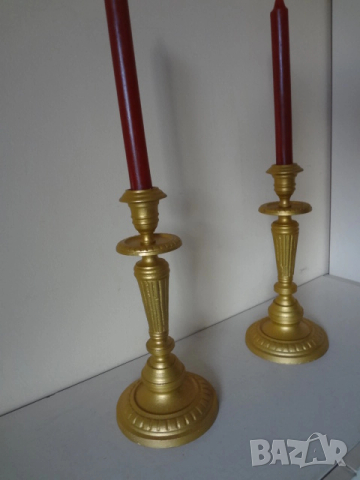 Комплект от 2 бр. бронзови свещника, снимка 6 - Антикварни и старинни предмети - 53079634