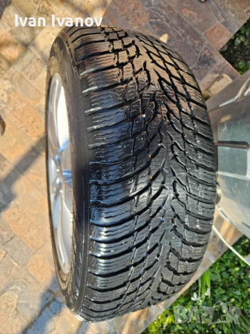 Зимни гуми NOKIAN - 225/55/17, снимка 5 - Гуми и джанти - 53932372