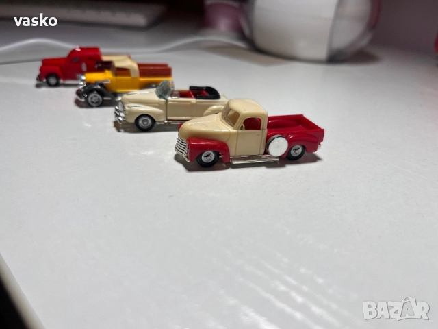 Пластмасови колички-малки, снимка 2 - Колекции - 52921255