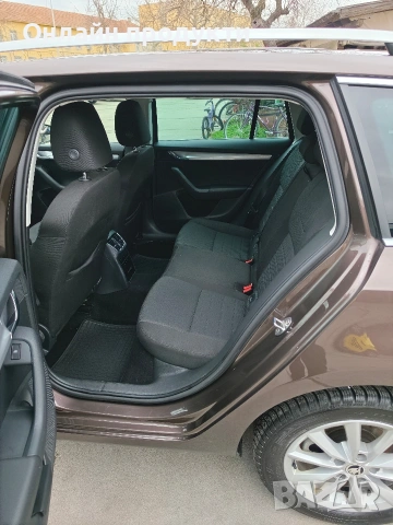 Skoda Octavia 1.6 TDi Дизел 105к.с. 2013г., снимка 10 - Автомобили и джипове - 54052756