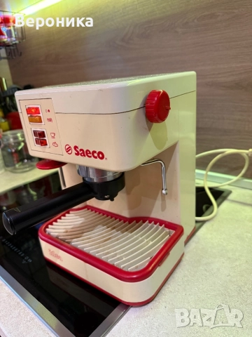 Кафе машина Saeco idea, снимка 2 - Кафемашини - 52840273