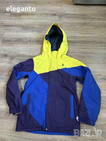 Висок клас Юношеско / Дамско яке VOLCOM Primaloft изолирано 10.000мм , 14/16години  , снимка 3 - Якета - 52964541