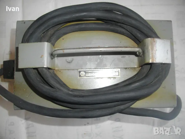 ПОНИЖАВАЩ ТРАНСФОРМАТОР ОТ 220 НА 24 ВОЛТА НОВ СОЦ БЪЛГАРСКИ ОТЛИЧНО СЪСТОЯНИЕ 300 ВАТА 6,0 КГ, снимка 13 - Други инструменти - 48140343