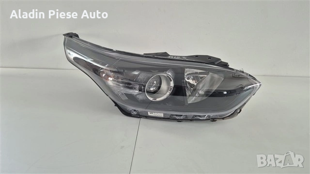 Десен фар Kia Ceed Facelift година 2021 2022 2023 2024 2025 Халогенна LED лупа код 92102J7051 