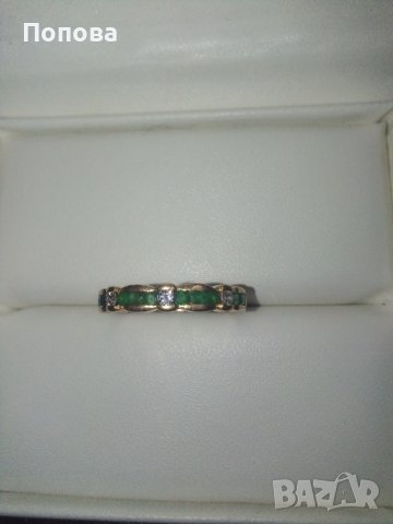 Златен  18 к. пръстен с диаманти и изумруди, снимка 1 - Пръстени - 37814464