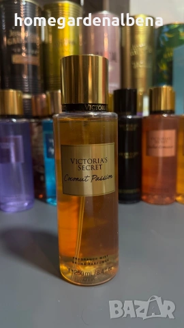 Victoria's Secret Coconut Passion – Дамски спрей за тяло 250 мл | Топъл екзотичен аромат 