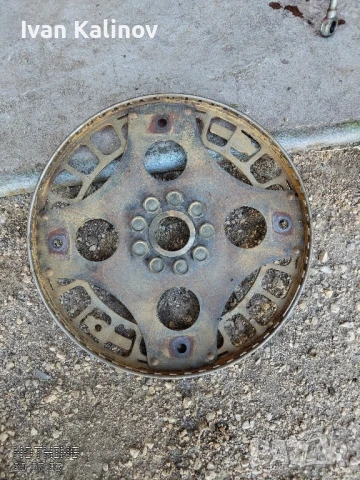 Маховик 4.4 V8