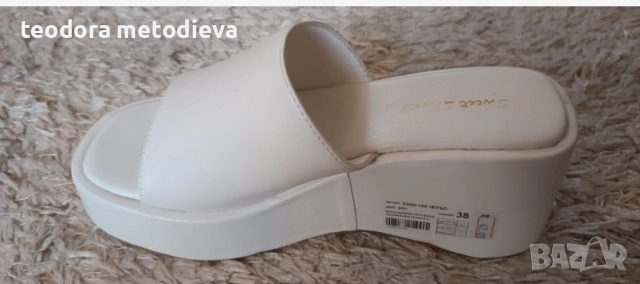 Бели чехли 38номер , снимка 2 - Чехли - 52304920