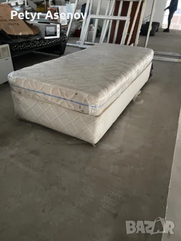 Продавам легла с матраци в комплект, снимка 1