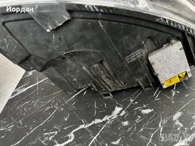 Оригинален Ксенонов Фар за Audi A6 C6 (4F) - Hellа-Ляв, снимка 4 - Части - 54301727