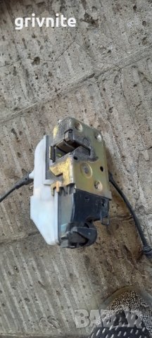 Брава врата Citroen C3 , снимка 2 - Части - 38442531