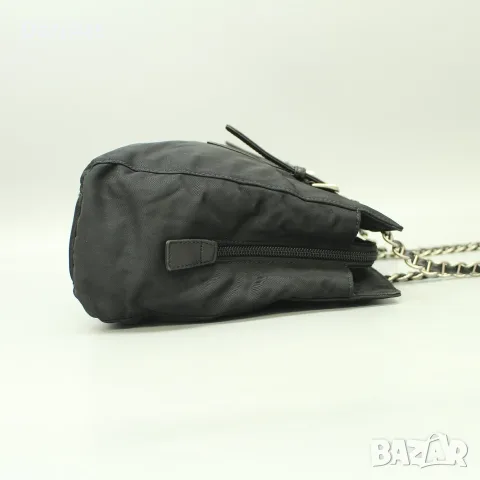 Чанта Prada Vela Nero Re-Nylon оригинал, снимка 5 - Чанти - 55921660