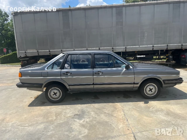 Фолксваген Сантана , снимка 4 - Автомобили и джипове - 51307613