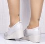 Дамски обувки с ластик без връзки на платформа модел: W962-3 white, снимка 2