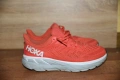 Hoka оригинални маратонки размер 41.5, снимка 1