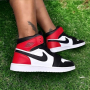 Nike дамски спортни обувки , снимка 1 - Маратонки - 44575127
