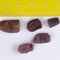 Лот 5бр нетретиран рубин 34.7ct нешлифовани кристали, снимка 1 - Други - 39566322
