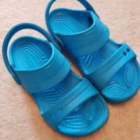 Сандали crocs, снимка 4 - Детски сандали и чехли - 29351126