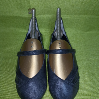 Hush puppies N 37, стелка 23, 5 см .Естествена кожа , снимка 2 - Дамски ежедневни обувки - 44741752