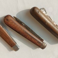 стара сгъваема ножка с дървена дръжка - 3 бр. нож ножче ножове, снимка 1 - Антикварни и старинни предмети - 44355171