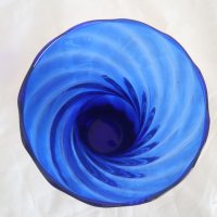 красива стара кристална синя ваза, снимка 3 - Вази - 31977032
